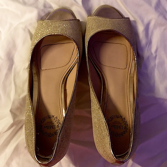 Sparkly gold heels - Picture 1 of 2